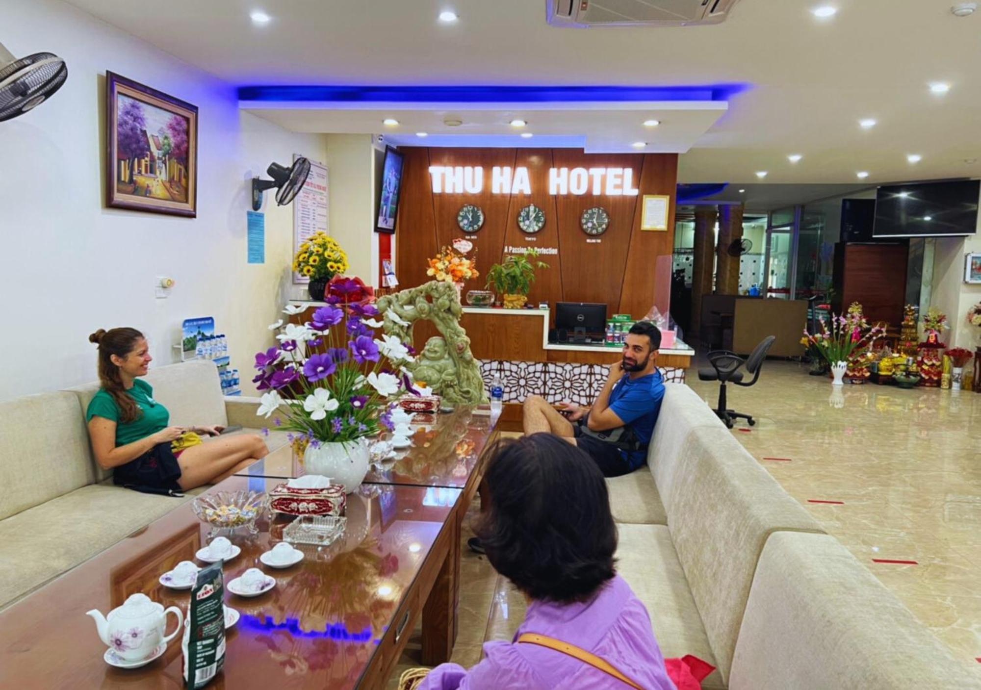 Thu Ha Hotel Uong Bi Exterior foto